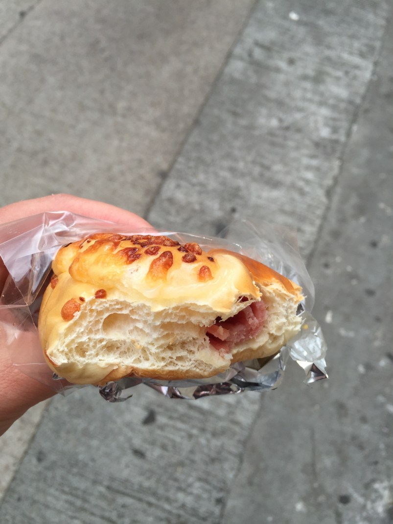 Look at that cute little bun!